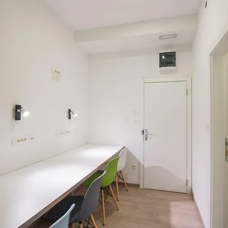 Hostel Dandelion *